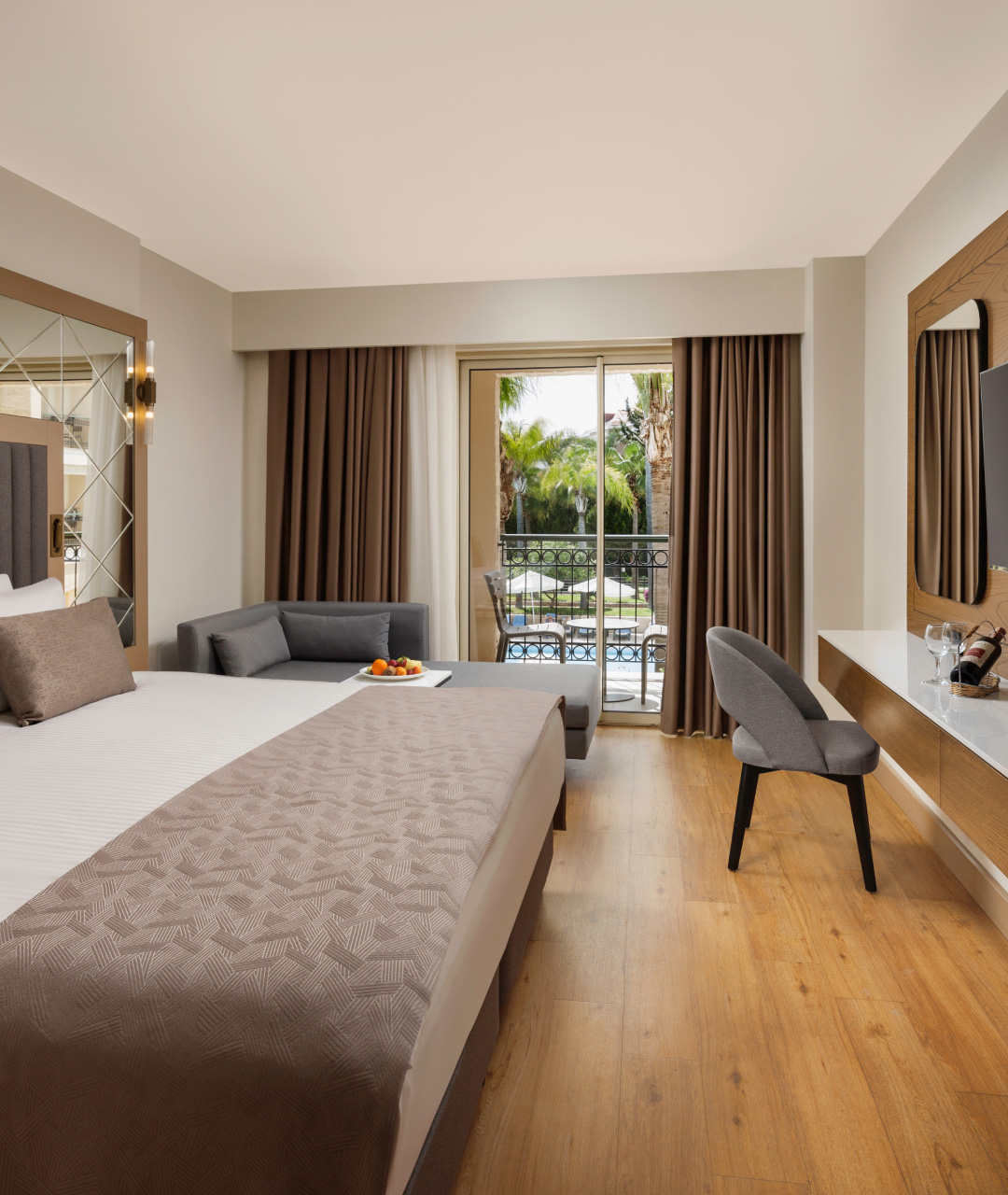 Dobedan Beach Resort Standart Oda Swaper Slider
