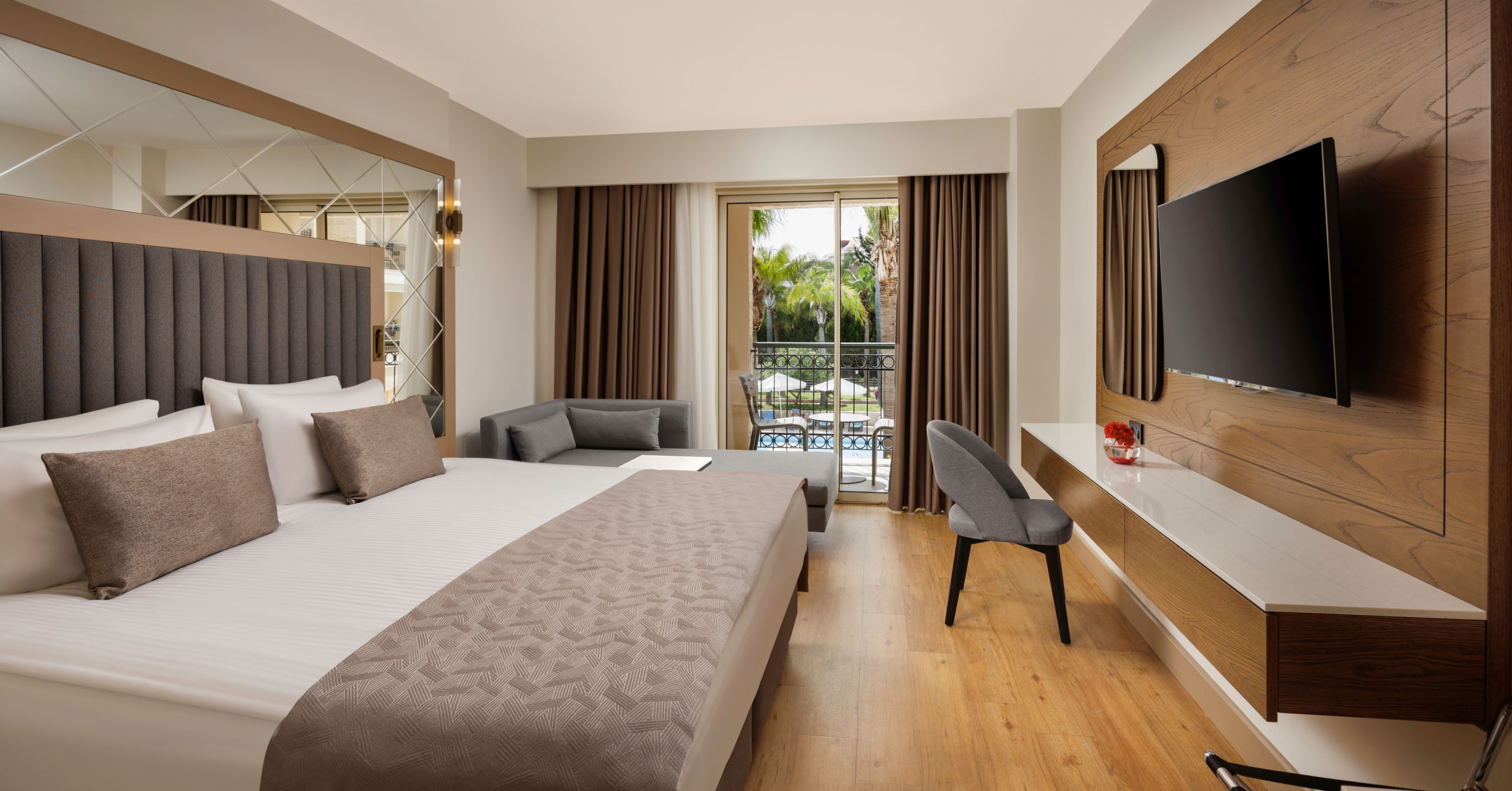 Dobedan Beach Resort Standart Oda Slider D1
