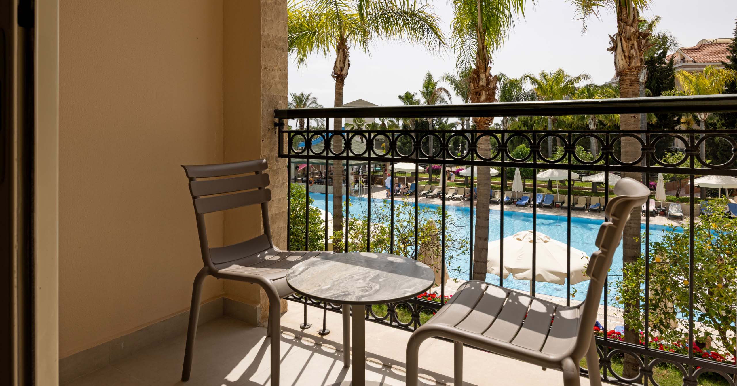 Dobedan Hotel Beach Resort Standart Oda Slider D2